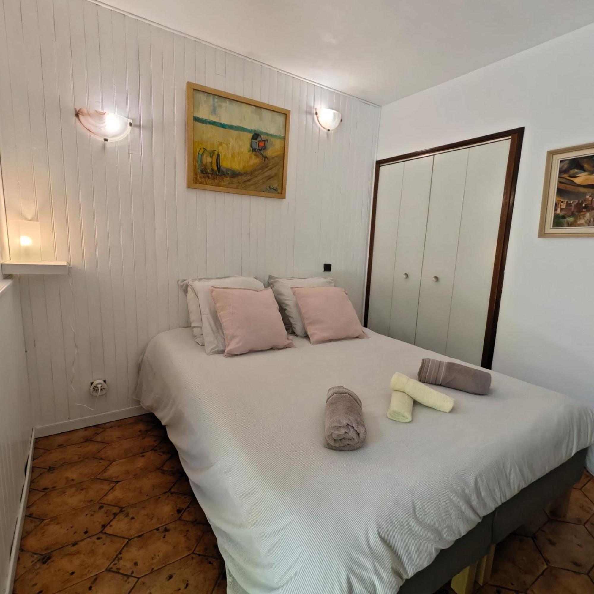 T2 A Apartment *